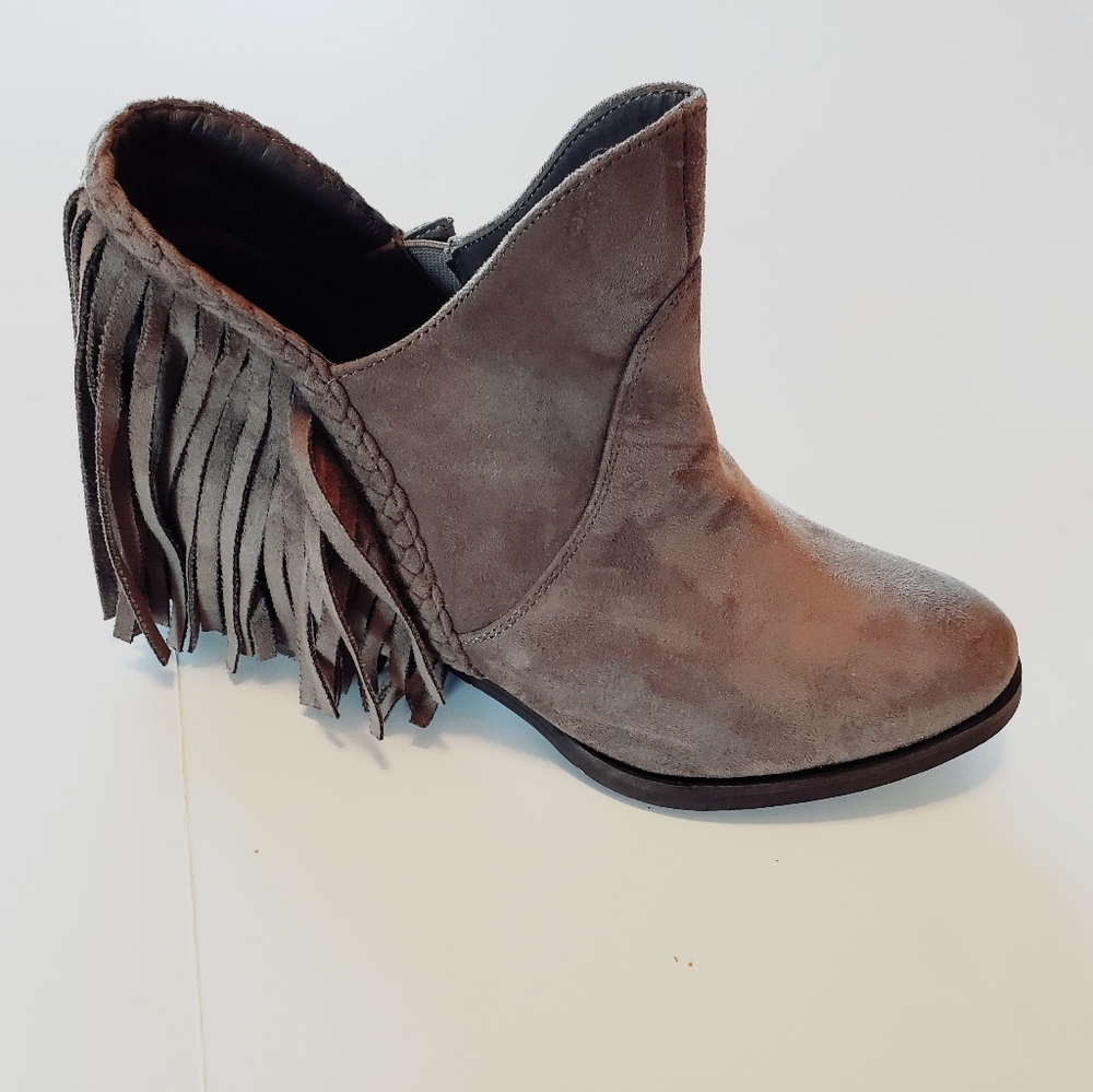 NEW! Not Rated Booties - Picture 3 of 3